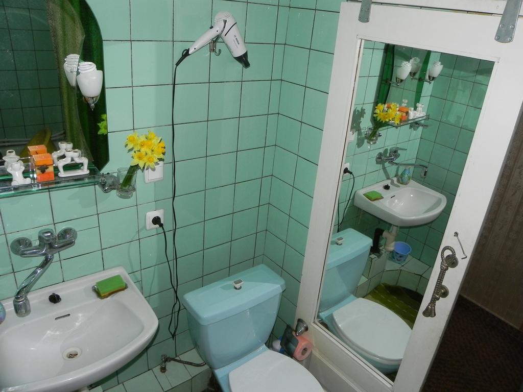 Comfortable Apartment In บาทูมิ ภายนอก รูปภาพ