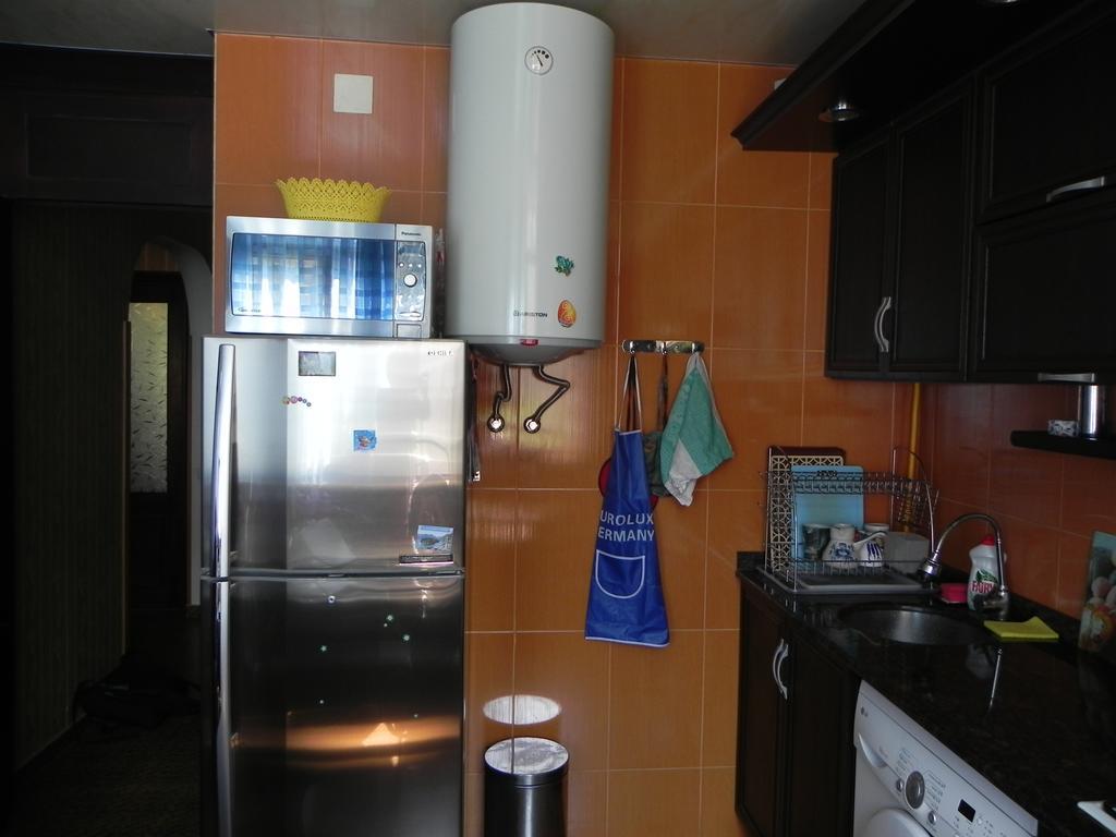 Comfortable Apartment In บาทูมิ ภายนอก รูปภาพ